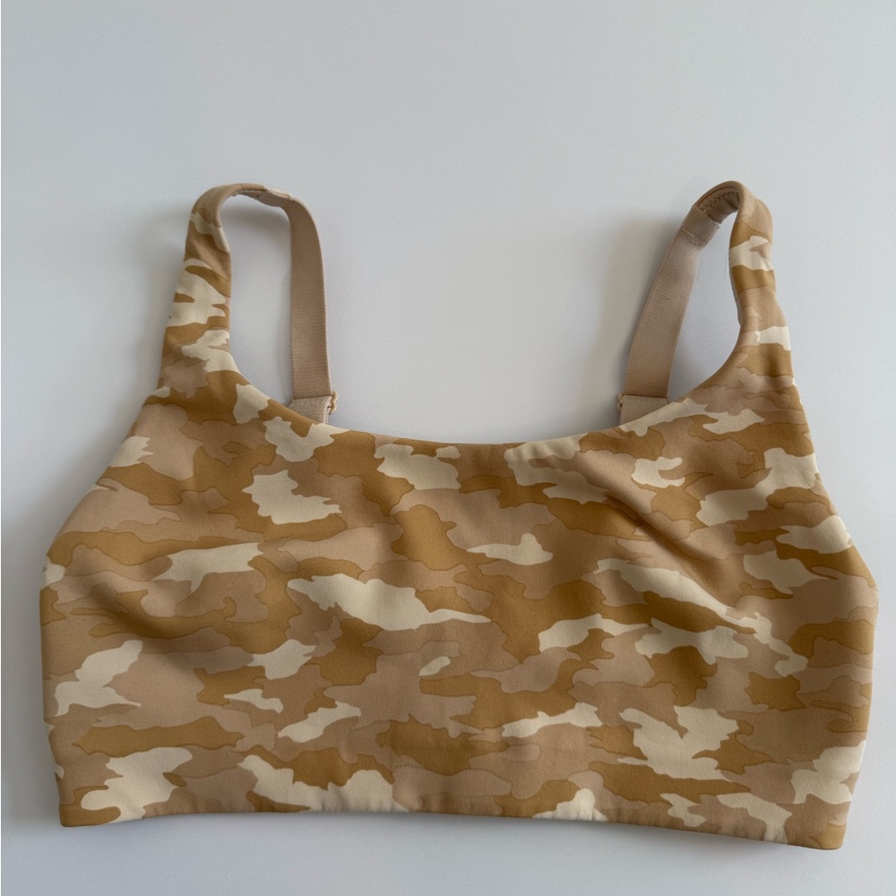 Lululemon In Alignment Straight-Strap Bra - Picture 3 of 8